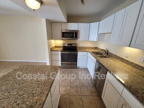 2239 Windom Pl in Virginia Beach, VA - Foto de edificio - Building Photo