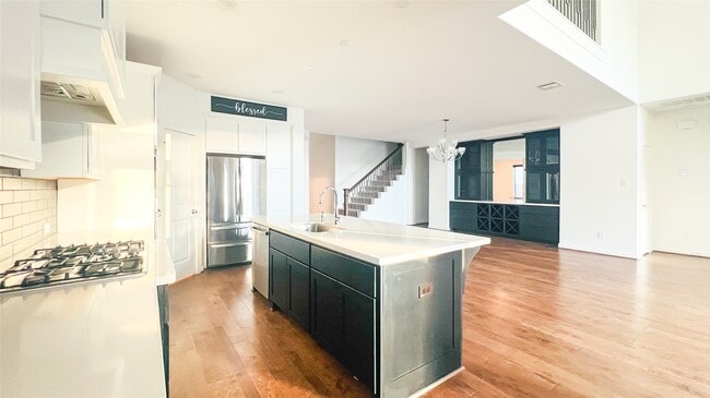 property at 4218 Sage Glen Ln