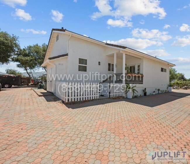 property at 13100 Old Barona Rd