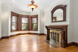 236 W Newton St in Boston, MA - Building Photo - Building Photo