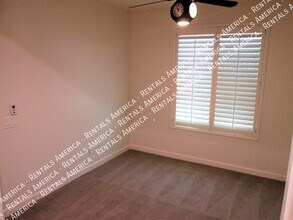 4259 E Mesquite St in Gilbert, AZ - Building Photo - Building Photo