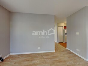 2797 Sorrel Row in Lake In The Hills, IL - Building Photo - Building Photo