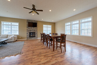 Ivy Bridge Townhomes in Gates, NY - Building Photo - Building Photo