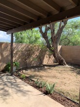 1066 N Firewood Pl in Tucson, AZ - Building Photo - Building Photo