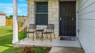 7207 Rosada Way in San Antonio, TX - Building Photo - Building Photo