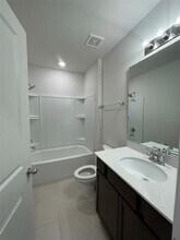 9675 Rally Spring Lp in Wesley Chapel, FL - Building Photo - Building Photo