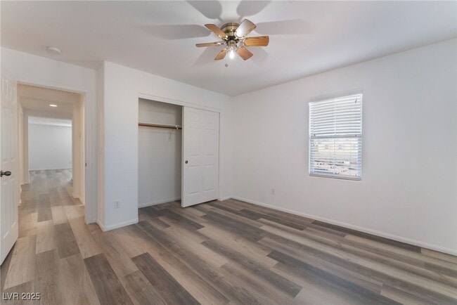 6640 April Bend Ct in North Las Vegas, NV - Foto de edificio - Building Photo