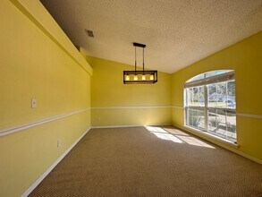 7209 Rose Creek Ln in Jacksonville, FL - Building Photo - Building Photo