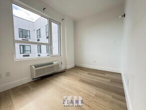 1042 President St in Brooklyn, NY - Building Photo - Building Photo