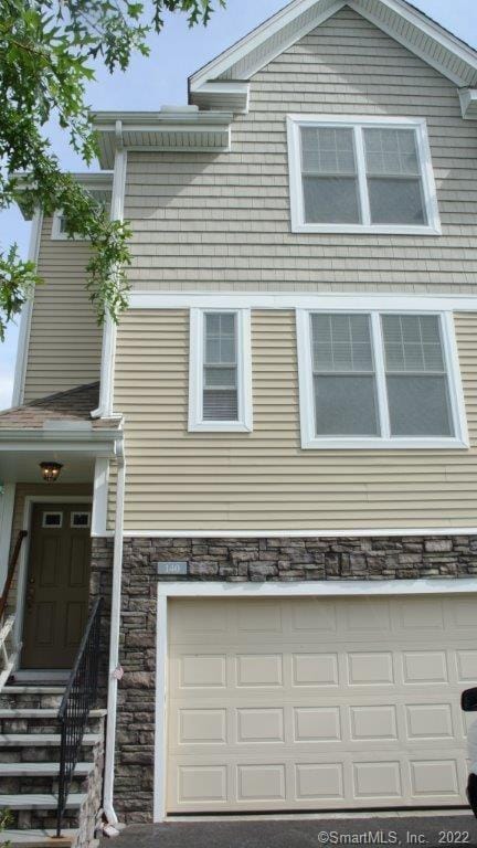 140 Kyles Way in Shelton, CT - Building Photo - Building Photo