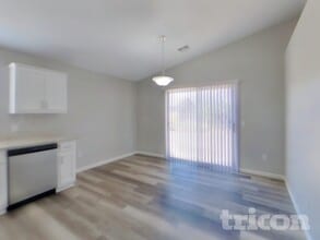 12723 W Jenero Dr in Arizona City, AZ - Building Photo - Building Photo