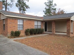 2673 Cranbrook Dr in Hephzibah, GA - Building Photo - Building Photo