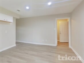 1921 Big Sky Dr in Lewisville, TX - Building Photo - Building Photo