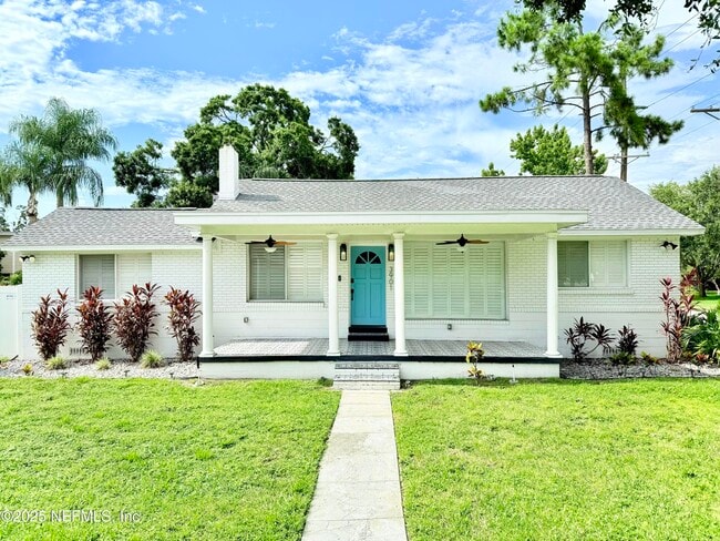property at 3901 W Barcelona St