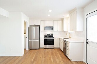 917 Belmont Ave in Charlottesville, VA - Building Photo - Building Photo