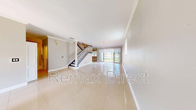 113 Canterbury Pl in Royal Palm Beach, FL - Building Photo - Building Photo