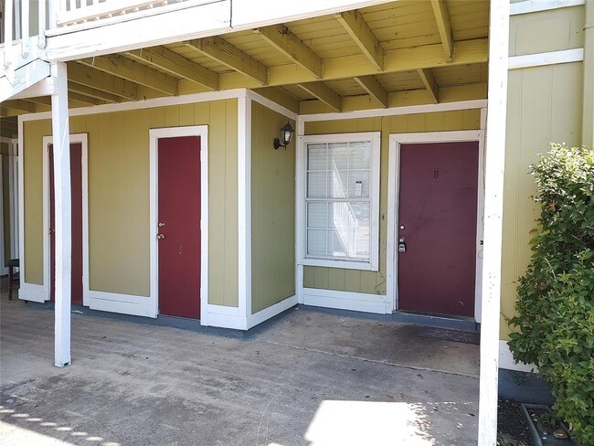 2200 Leah Cove in Austin, TX - Building Photo - Building Photo