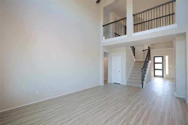 1342 Wild Mustang Trl in Richmond, TX - Building Photo - Building Photo