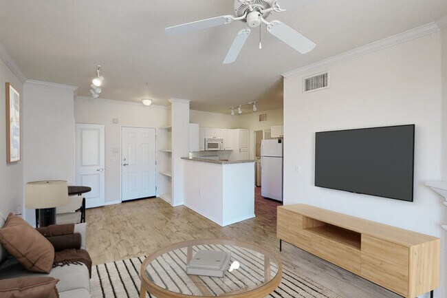 1579 E Jefferson Wy-Unit -FL3-ID3552A in Simi Valley, CA - Building Photo - Building Photo