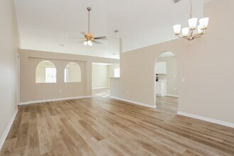 9236 Caracara Drive in Jacksonville, FL - Building Photo - Building Photo