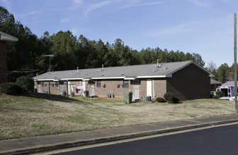 Walker Street Apartments in Chesnee, SC - Building Photo - Building Photo