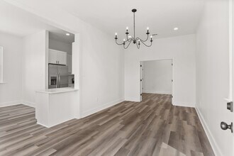 2533 Amelia St in New Orleans, LA - Foto de edificio - Building Photo