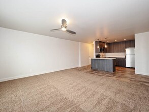 172 W Clinton Ave in Salt Lake City, UT - Building Photo - Building Photo