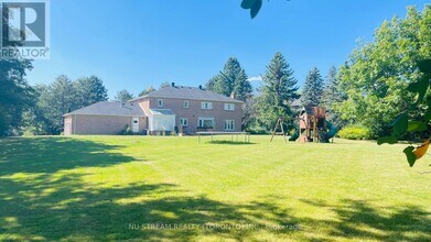 4 Willow Creek Dr in Markham, ON - Building Photo - Building Photo