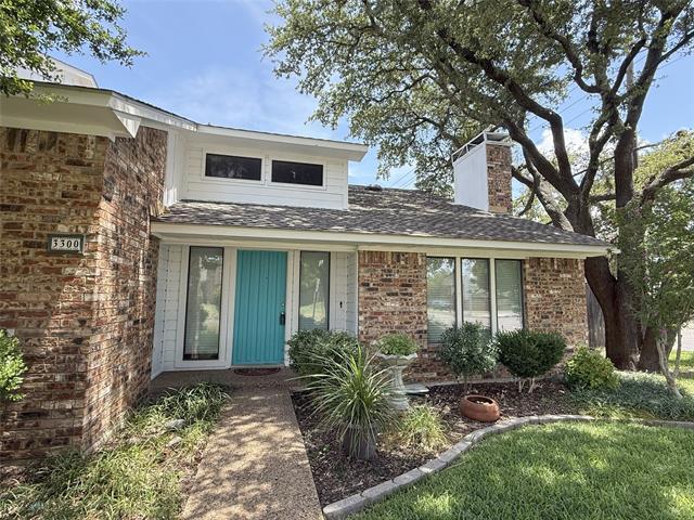 property at 3300 Wells Dr