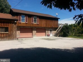 1635 Chambersburg Rd in Gettysburg, PA - Building Photo - Building Photo