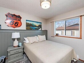 2374 20th Ave S in Fargo, ND - Building Photo - Building Photo