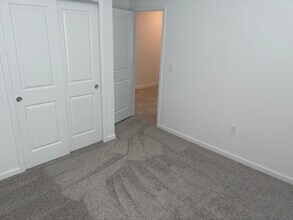 1173 Caloosa Crk Dr in La Belle, FL - Foto de edificio - Building Photo