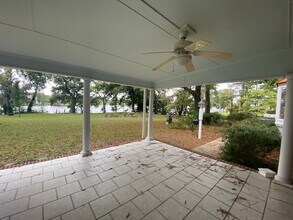 804 Madam Moores Ln in New Bern, NC - Building Photo - Building Photo