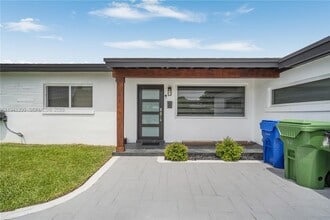 1931 SW 22nd Ave in Fort Lauderdale, FL - Building Photo - Building Photo