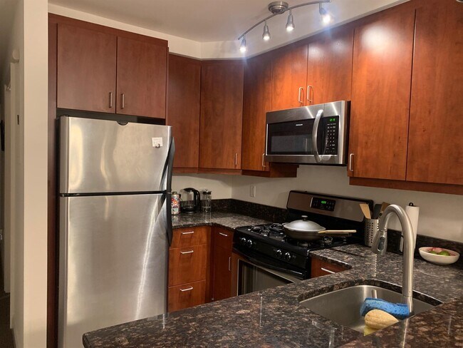 157 Auburn St, Unit 2
