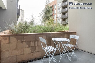 2333 Calle Del Mundo in Santa Clara, CA - Foto de edificio - Building Photo