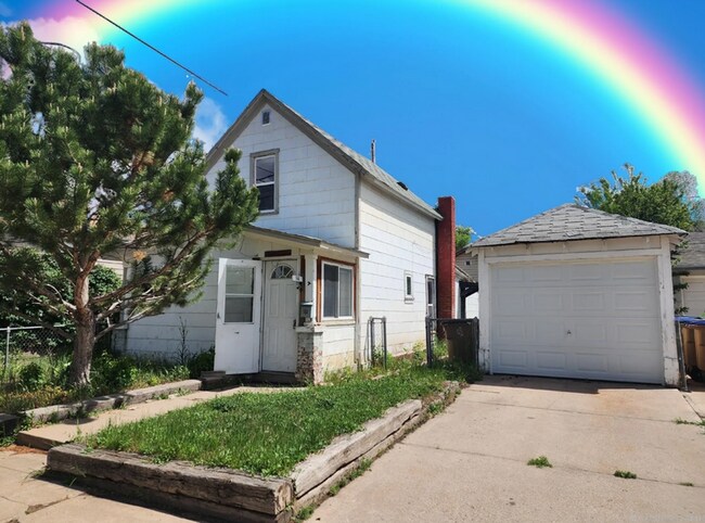 property at 510 E Lewis St