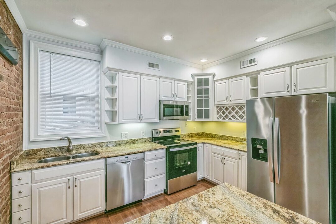 1757 Willard St NW in Washington, DC - Building Photo