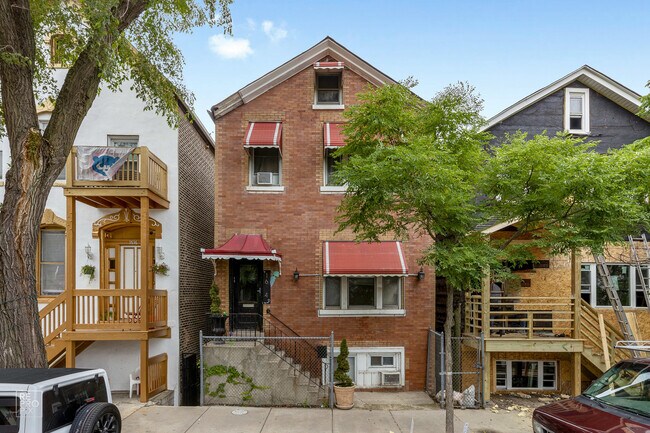 property at 1614 S Throop St