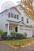 16958 NW Arizona Dr in Beaverton, OR - Building Photo