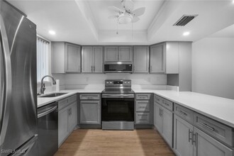 13170 White Marsh Ln in Ft. Myers, FL - Building Photo - Building Photo