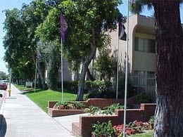 Cameron Park in West Covina, CA - Foto de edificio - Building Photo