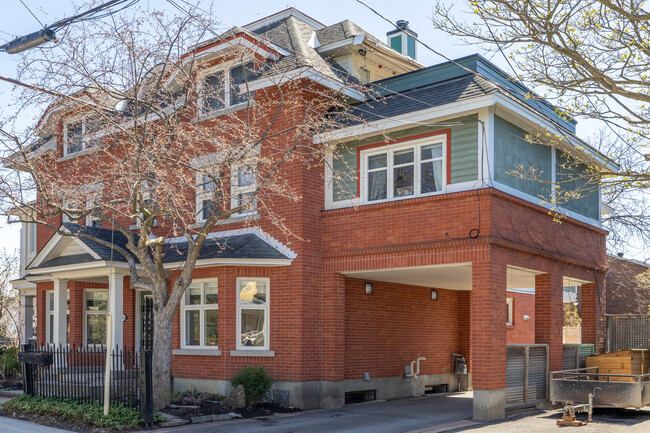 45 Alexander St in Ottawa, ON - Building Photo - Building Photo
