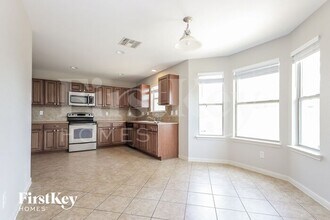 10703 Ranchland Fox in San Antonio, TX - Building Photo - Building Photo