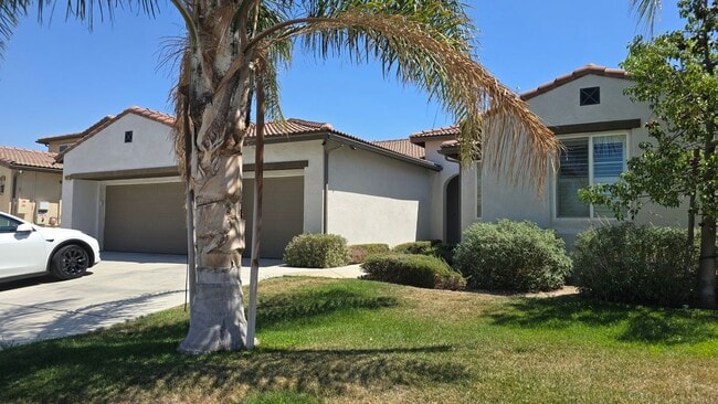 5013 Clematis Ct in Jurupa Valley, CA - Building Photo - Building Photo