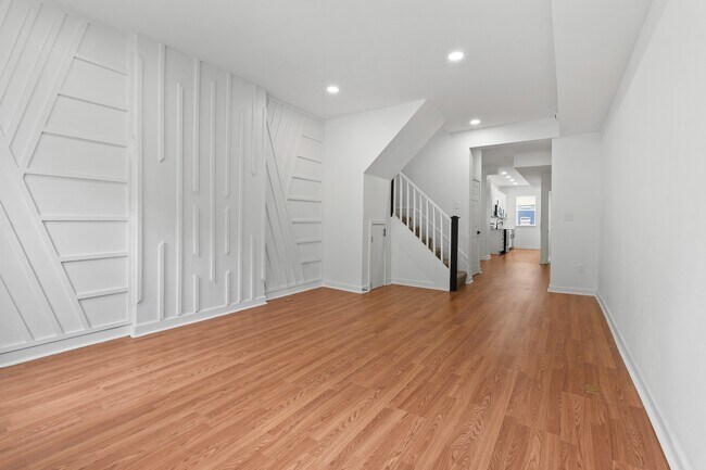 324 E 23rd St in Baltimore, MD - Building Photo - Building Photo