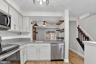 3 Verity Ct in White Marsh, MD - Building Photo - Building Photo