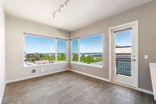1925 S I St in Tacoma, WA - Building Photo