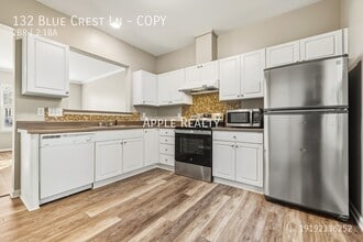 132 Blue Crest Ln in Durham, NC - Building Photo - Building Photo