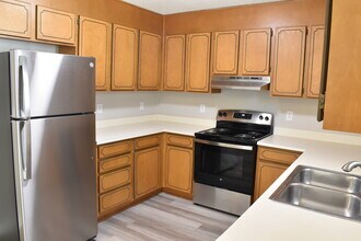 Laurel Forest in Hickory, NC - Building Photo - Building Photo